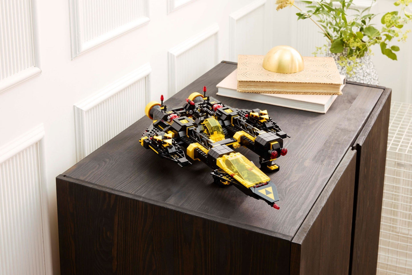 10355 LEGO ICONS Blacktron Renegade