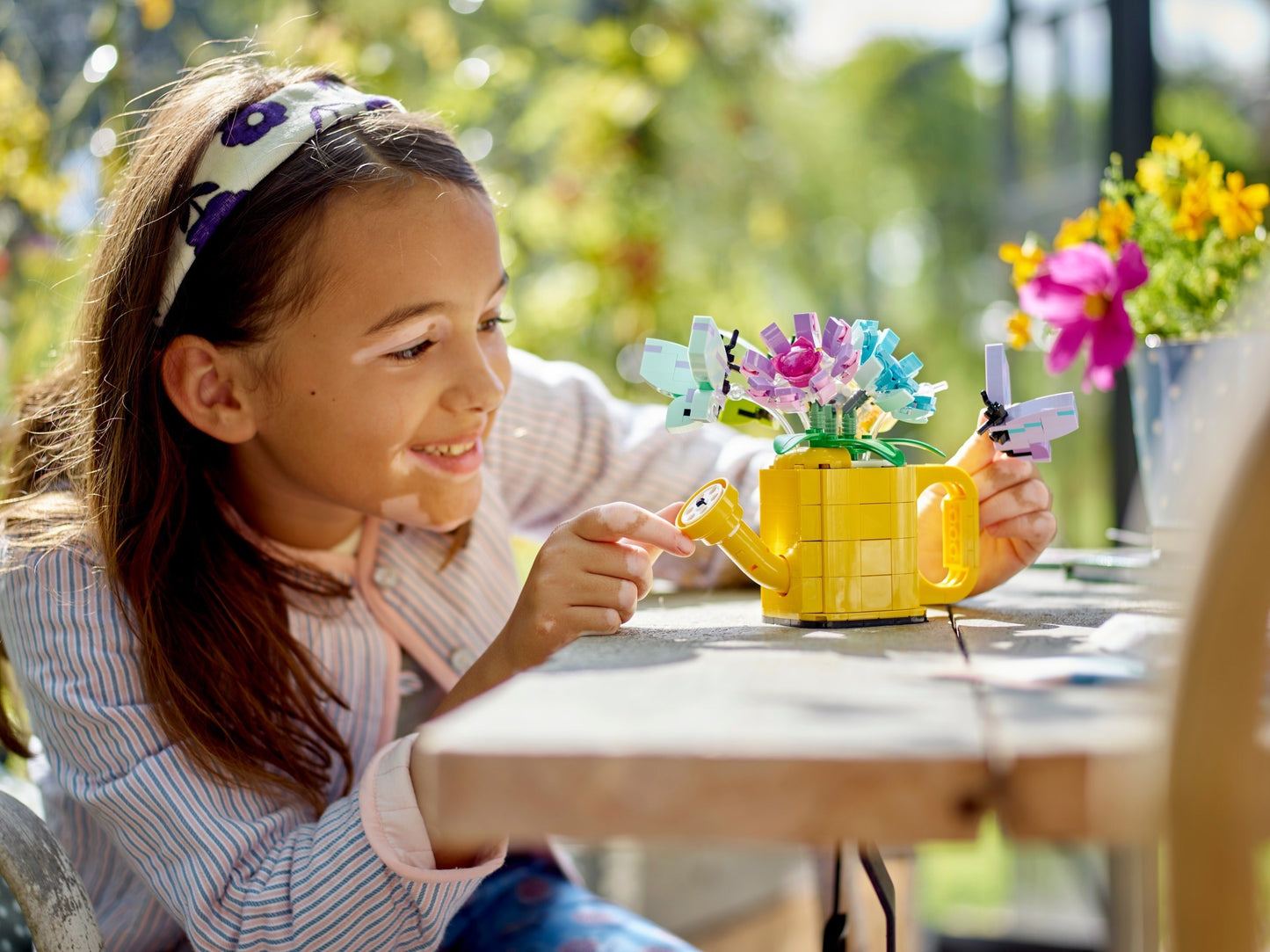31149 LEGO Creator Flowers in Watering Can