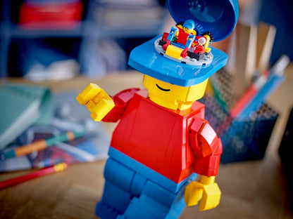 40649 Up-Scaled LEGO Minifigure