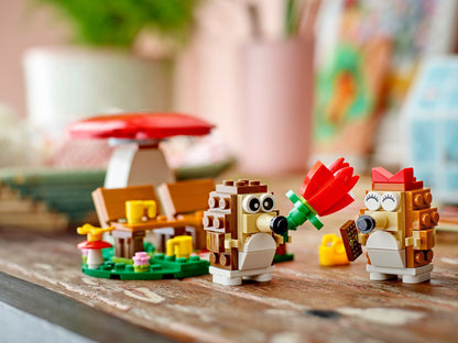 40711 LEGO Iconic Hedgehog Picnic Date