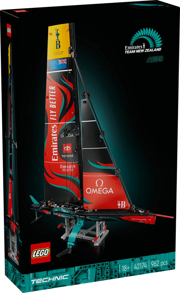 42174 Emirates Team New Zealand AC75 Yacht