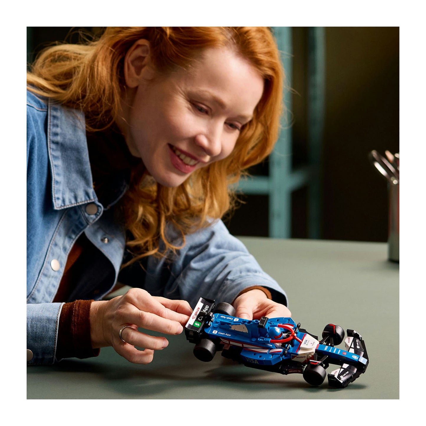 77246 LEGO Speed Champions Visa Cash App RB VCARB 01 F1® Race Car