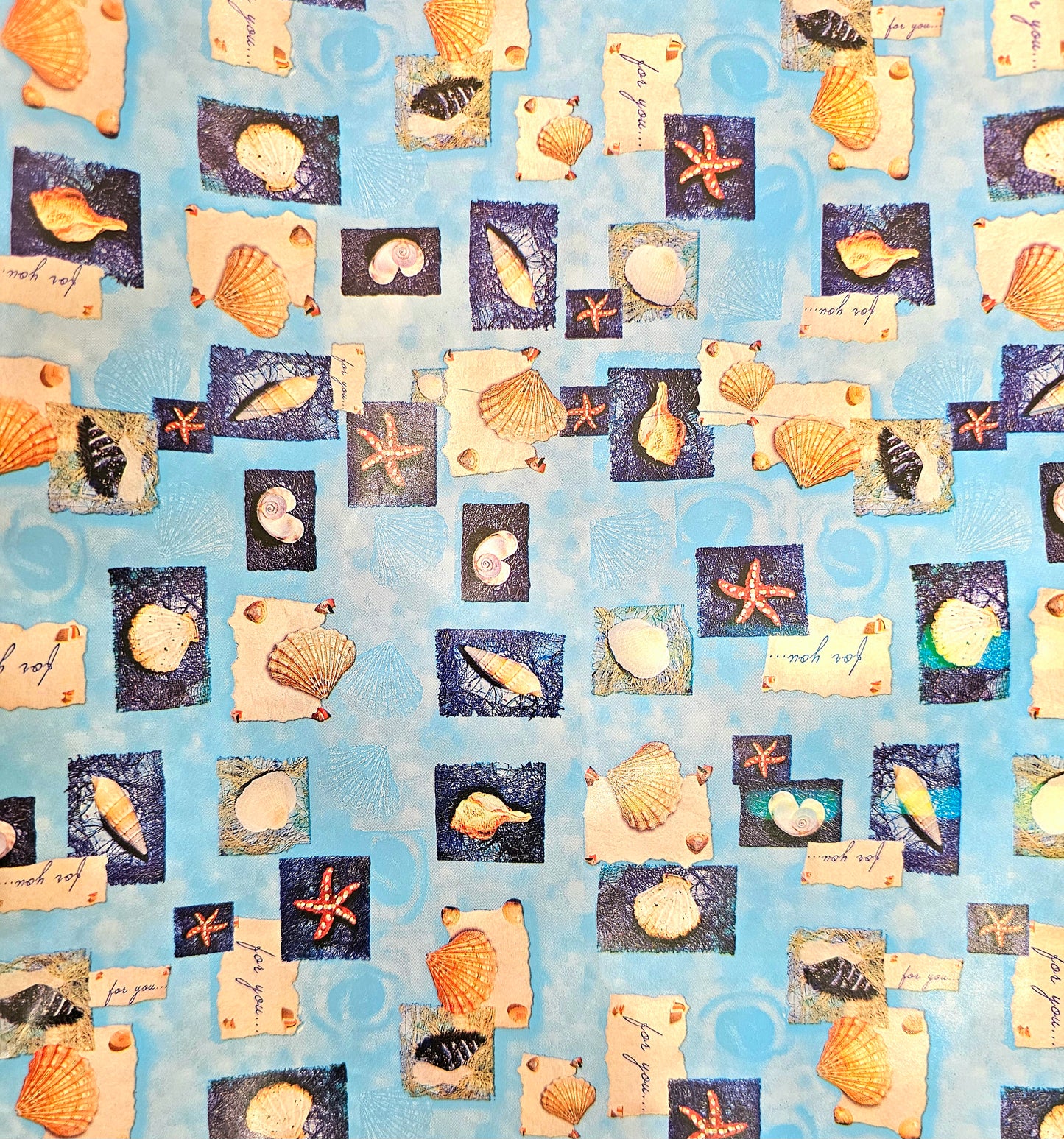 Gift Wrap 042